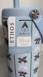 ⁦كوب مصنوع من الستانستيل  بجوده عاليه . خالي من BPA للمشروبات الحاره والبارده 30oz  900ml  يحتفض بالبروده إلى 12 ساعه⁩ - الصورة ⁦3⁩